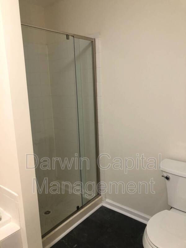 Foto del edificio - 149 Rittenhouse Dr