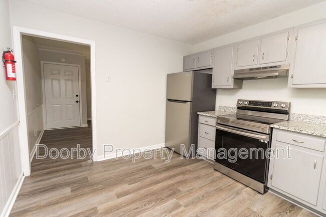 Building Photo - 1418 Baggett Rd