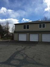 Building Photo - 3360 34th St