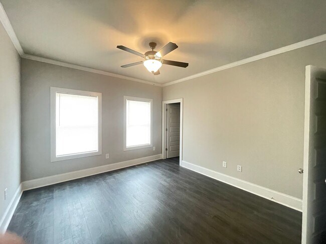 Foto del edificio - Five Bedroom Newer Construction Near UGA!