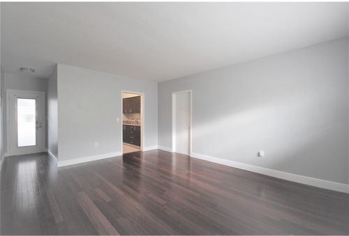 Building Photo - 335 75th St