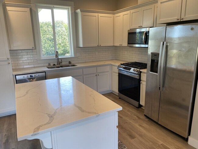 Foto del edificio - 1266 Fairwood Dr SW
