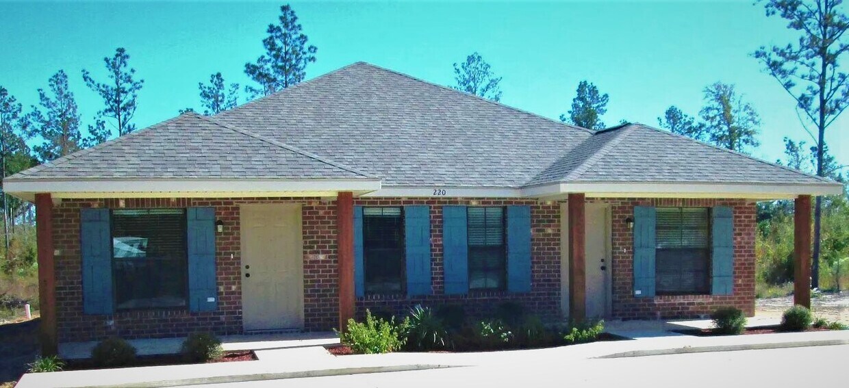 220 Rogers Loop Unit 1, Leesville, LA 71446 Apartments in Leesville