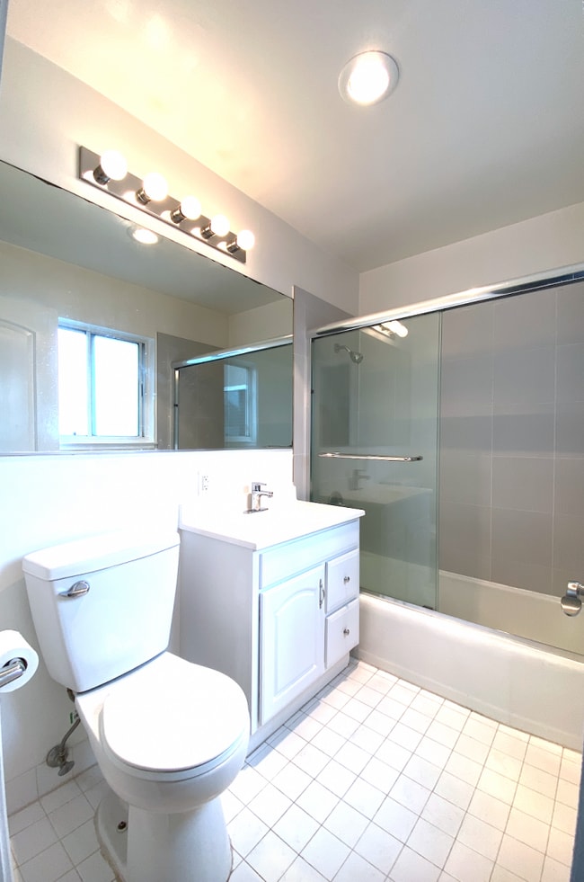 Building Photo - 2 bedroom in San Francisco CA 94102