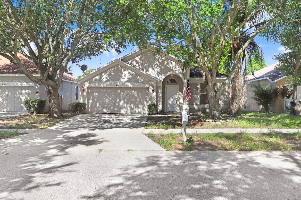 Primary Photo - 930 Grand Canyon Dr