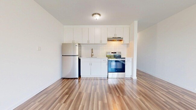 Photo - 3220 Geary Blvd -302 Apartment