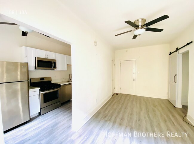 Foto del edificio - 1623 N Mariposa Ave Los Angeles, CA 90027