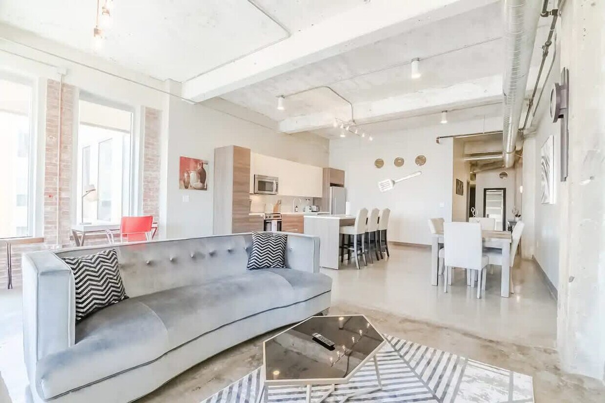 Foto principal - 500 S Ervay St