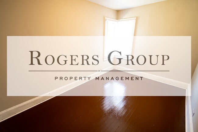 Foto del edificio - #391*** - Turner Ave Duplex
