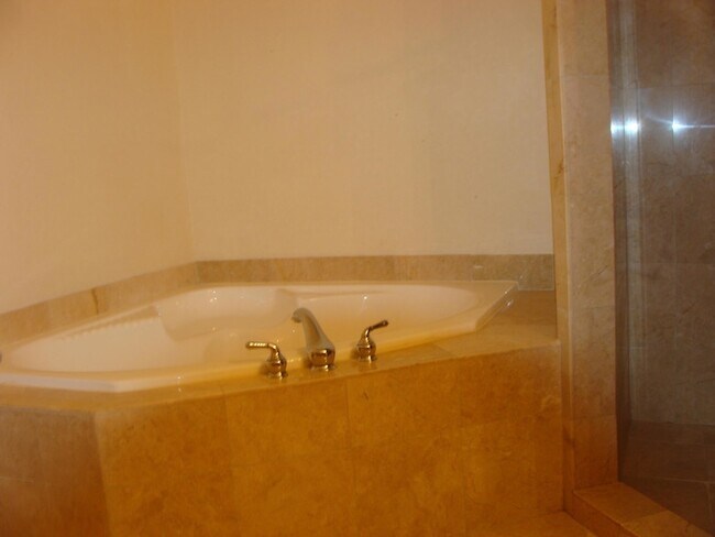 Foto del edificio - 1640 Presidential Way