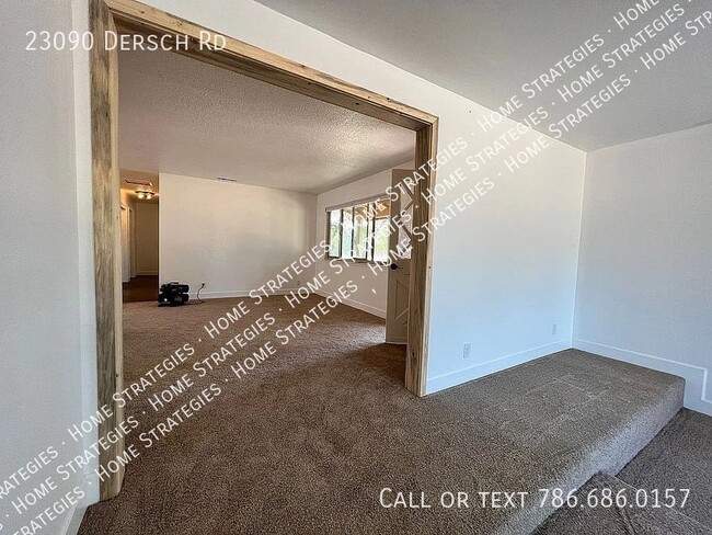 Foto del edificio - Rent to Own Pool House with $30,000 Down -...