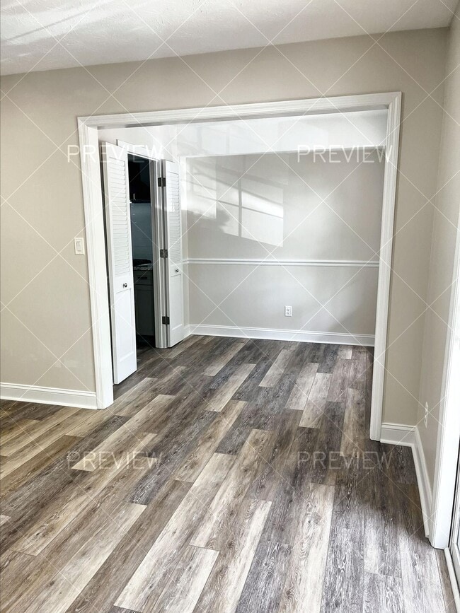 175 Malabu Dr Unit 44, Lexington, KY 40503 Room for Rent in Lexington