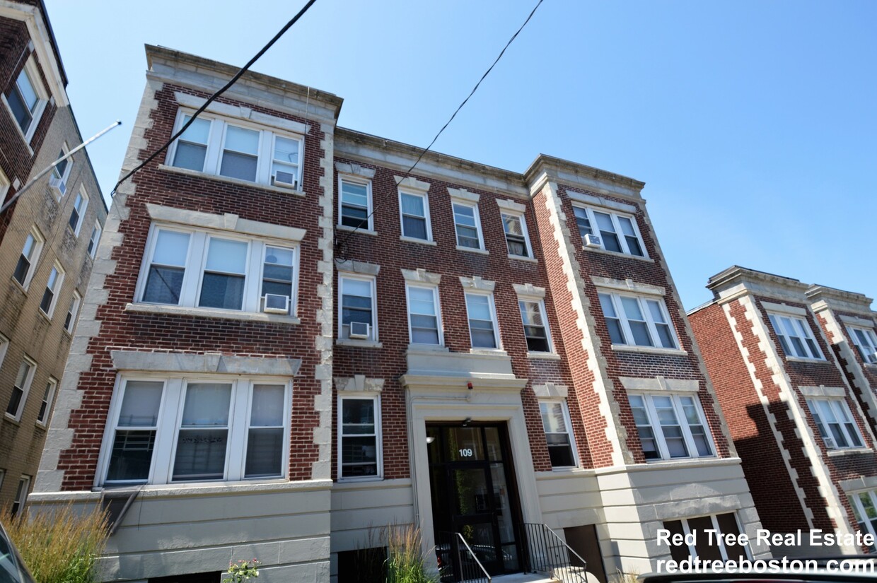 Foto del edificio - 109 Brainerd Rd