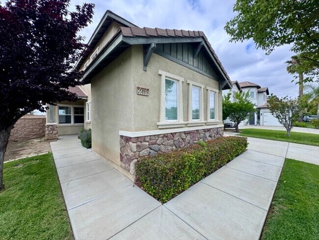 Foto del edificio - 5 bedroom 3 bedroom Spencers Crossing home available now for LEASE!