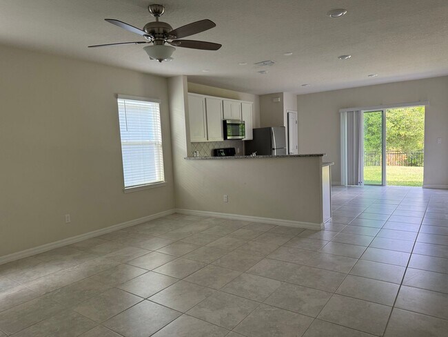 Foto del edificio - FOR RENT in Live Oak Lake – St. Cloud!