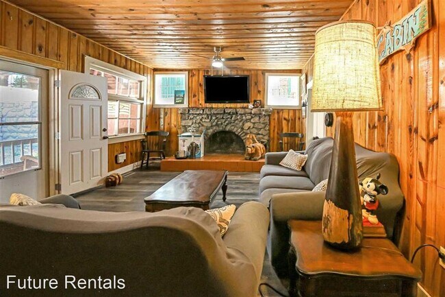 Foto del edificio - 4 br, 4 bath House - 206 Coyote Ave