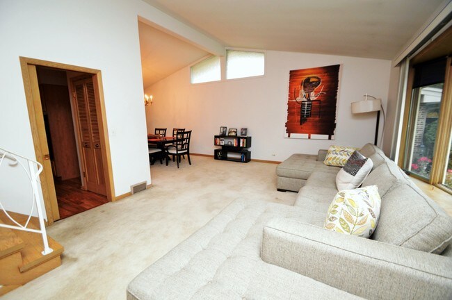 Foto del edificio - 10516 Somerset Dr