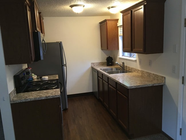 Fotografía del edificio - 4225 SE 15th Ave