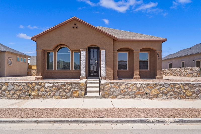 Foto principal - 2237 Tony Harper St
