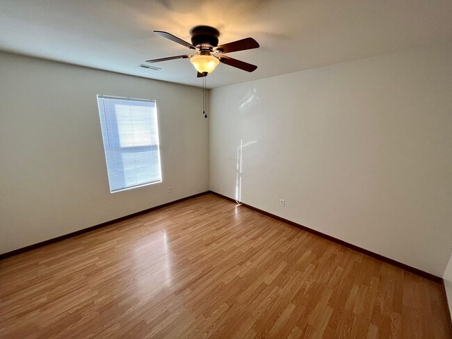 Building Photo - All Inclusive Duplex - 3 Bedroom; 2 Bathroom