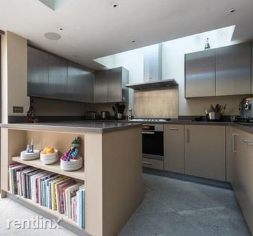 Building Photo - 1 br, 1 bath Apartment - 10 Rogers St Apt 906