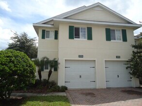 Building Photo - 10794 Regent Square Dr