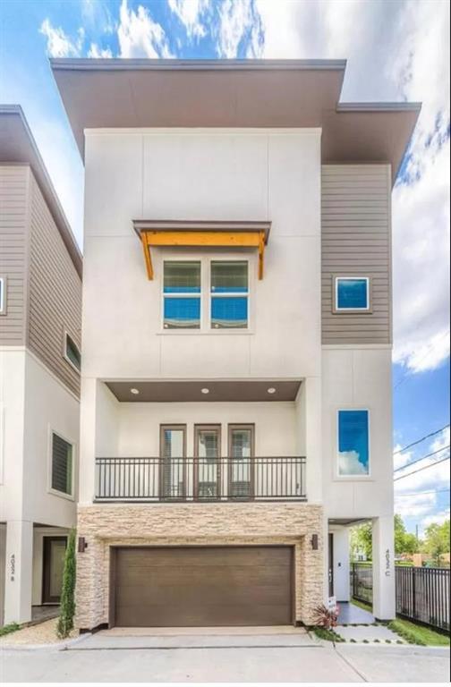 Foto principal - 4032 Buck St