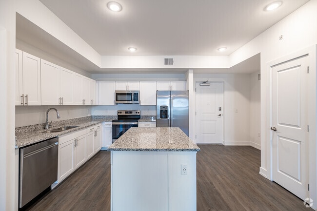 Interior Photo - Cape West 91 Villa Apartments