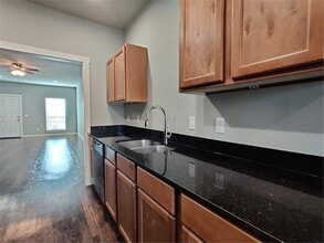 Building Photo - 311 Copper Oaks Dr