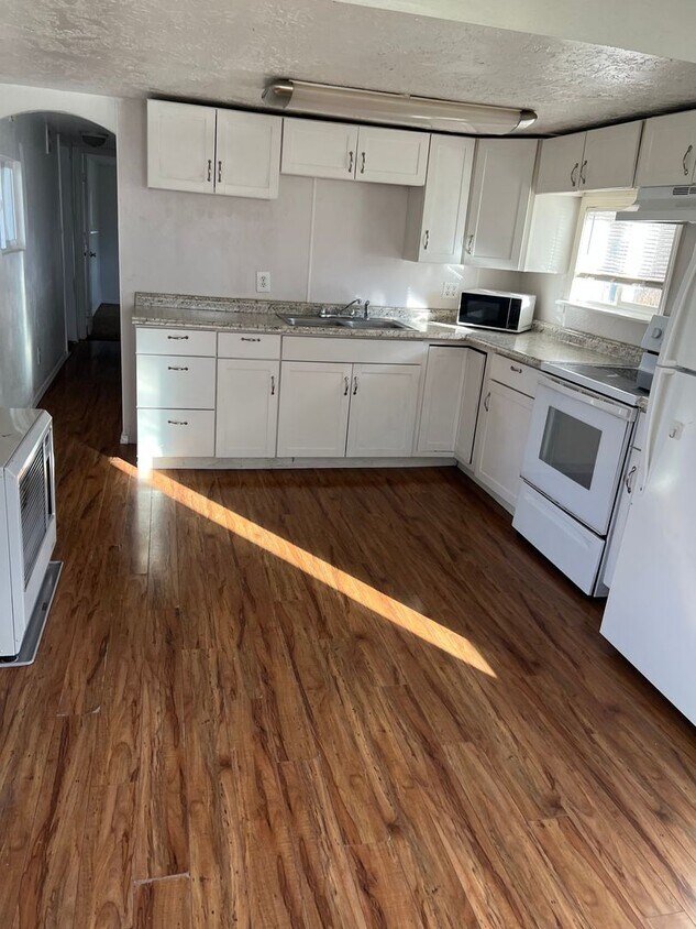 Foto principal - 5161 W Stacy St
