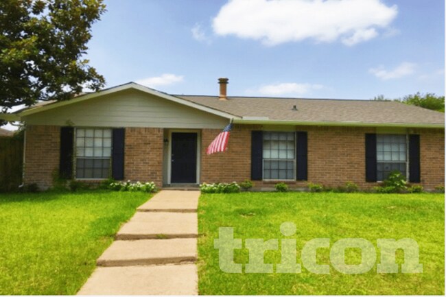 Foto del edificio - 6127 Larchbrook Dr