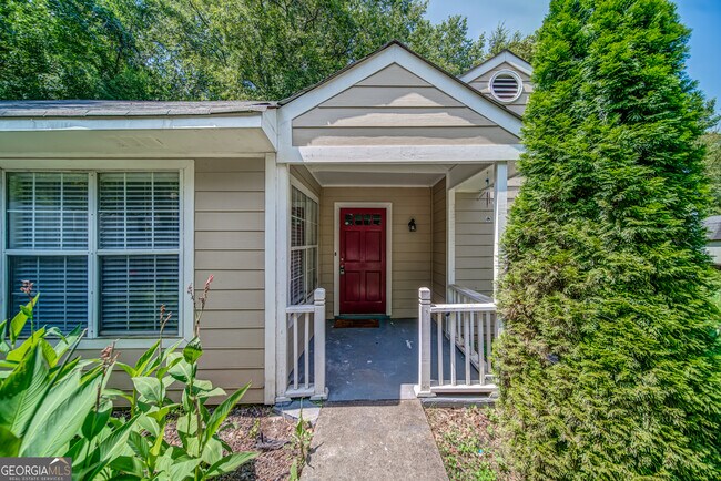 Foto del edificio - 5145 Hill Farm Dr NE