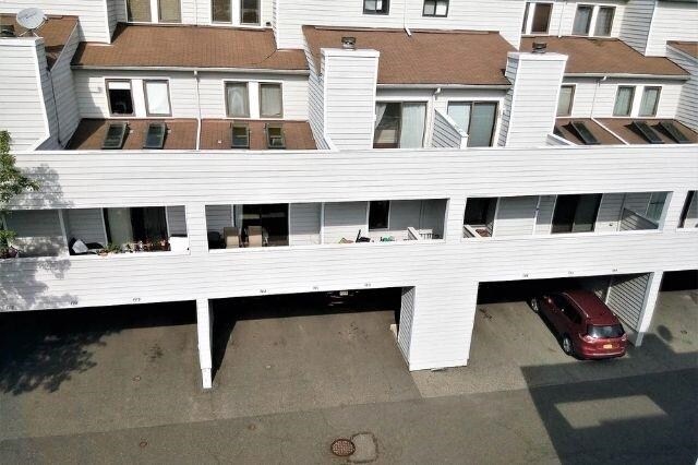 Foto del edificio - 806 Spinnaker Ct