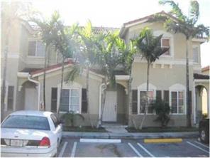 Foto principal - 10800 NW 82nd Ter
