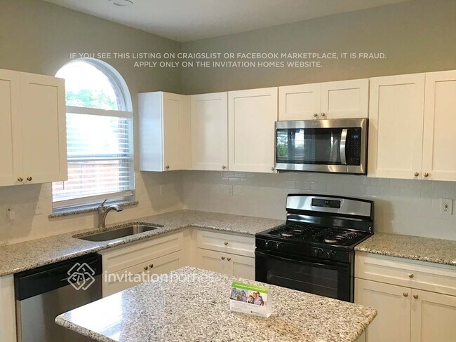 Foto del edificio - 8633 Fernhill Dr