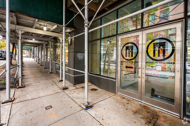 Building Photo - Q41 Condominiums