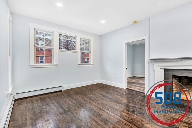 Building Photo - 48 Sever St