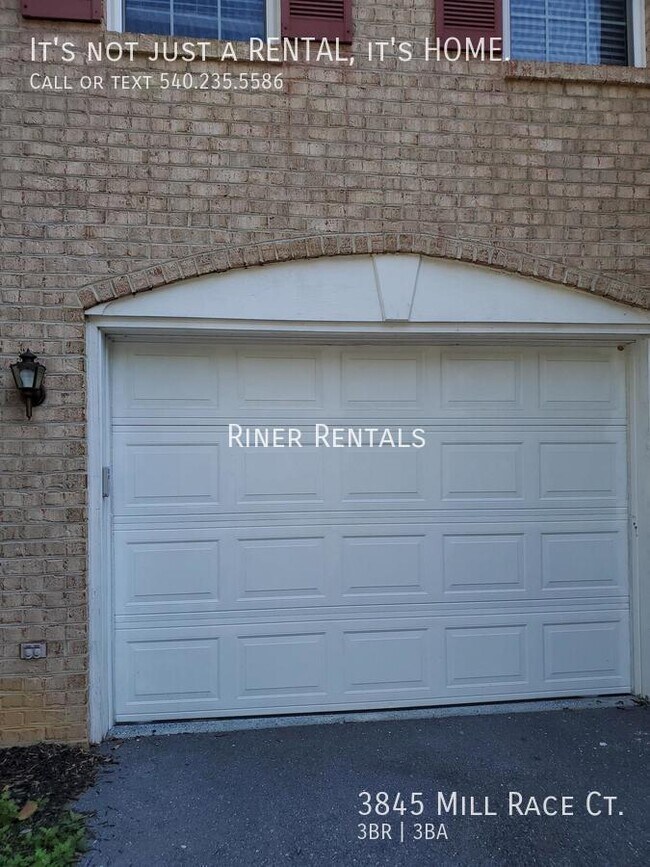 Foto del edificio - 3845 Mill Race Ct