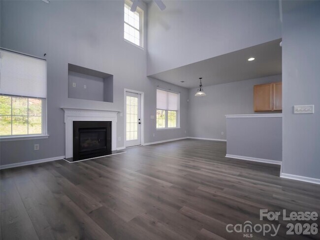 Foto del edificio - 1030 Boxelder Ln