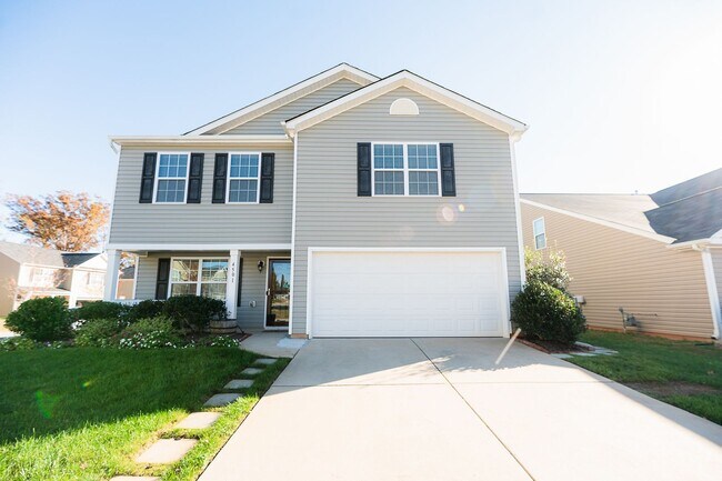 Foto del edificio - Beautifully 4-bedroom, 2.5-bathroom spacious 2-story home in the Reedy Fork Ranch in Greensboro