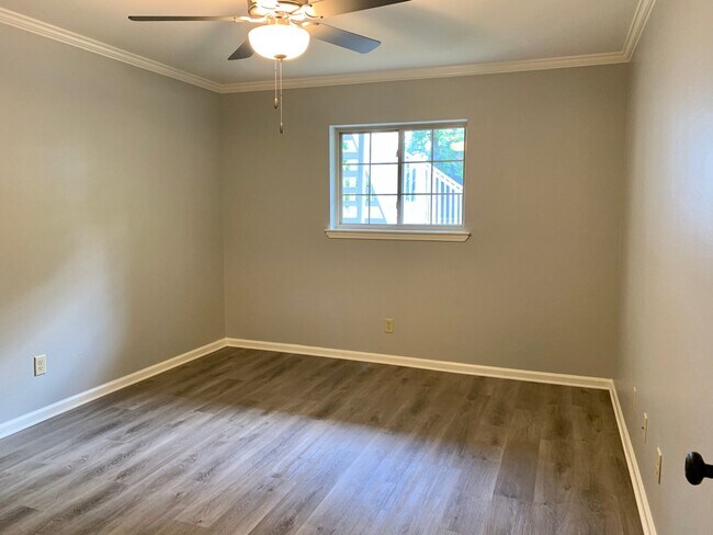 Foto del edificio - 2200 S Louisiana St