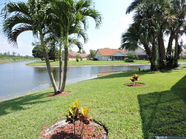 Building Photo - 21221 Sawmill Ct