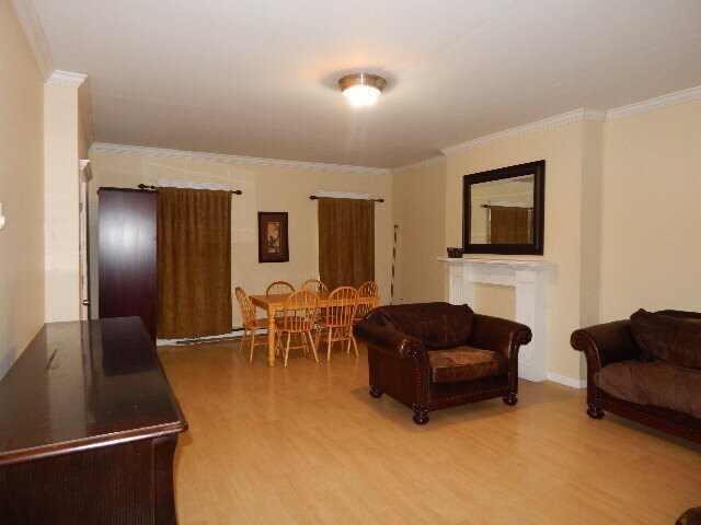 Primary Photo - 249 Washington St