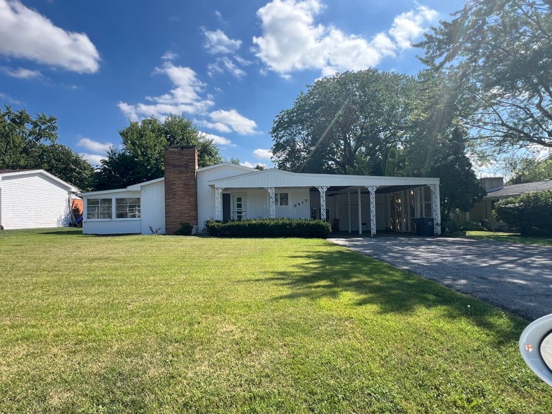 Primary Photo - 2417 Merit Ave