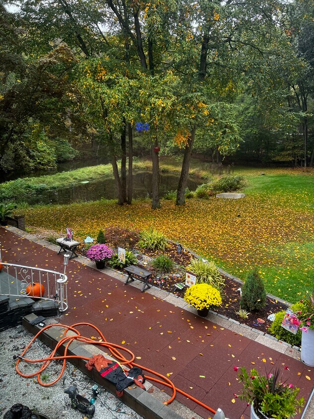 Foto del edificio - 72 Windward Ln