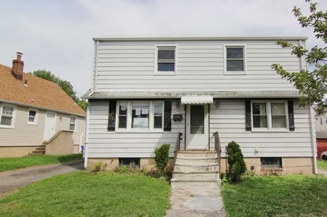 Foto principal - 3 bedroom in Belleville New Jersey 07109
