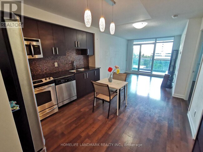 Building Photo - 17 Anndale Dr