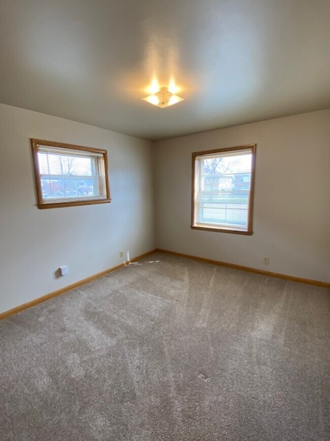 Foto del edificio - 3805 N 76th St