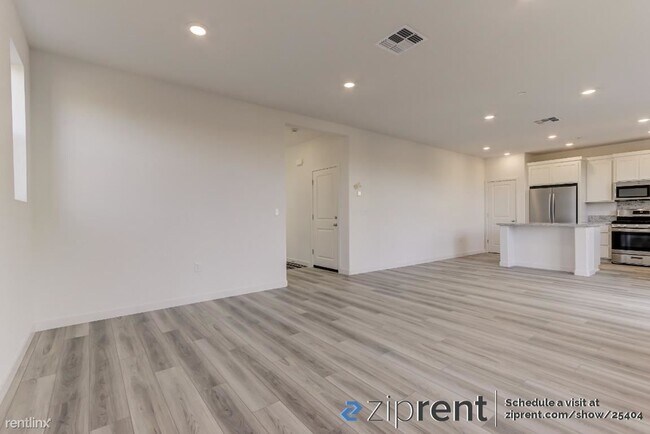 Foto del edificio - 3 br, 2.5 bath House - 4417 Neptune Cir, F...