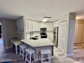 Building Photo - 17 Arbor Club Dr